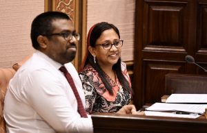 މާދަމާގެ ޖަލްސާއަށް މިނިސްޓަރ ޒަހާ ހާޒިރު ކުރަނީ