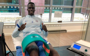 ގައުމީ ޓީމުގެ ފަރިތަކުރުންތަކުގެ ތެރެއިން ޗެލްސީގެ ގޯލްކީޕަރު މެންޑީއަށް އަނިޔާވެއްޖެ