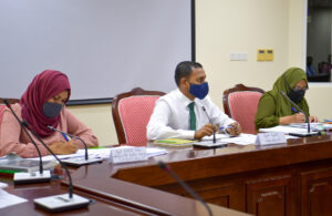 ތިން ހުށަހެޅުމަކާއިއެކު ވެންޓިލޭޓަރު މައްސަލަ މުރާޖާ ކޮށްދޭން ކޮމެޓީން ލަފާދީފި