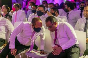 ކޮވިޝީލްޑް ވެކްސިން ޖެހުމަށް އިދިކޮޅު ކޯލިޝަނުން ގޮވާލައިފި