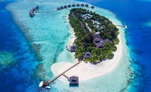 ކަރަންޓުގައި ޖެހި ރިސޯޓެއްގެ މުވައްޒަފަކު މަރުވެއްޖެ