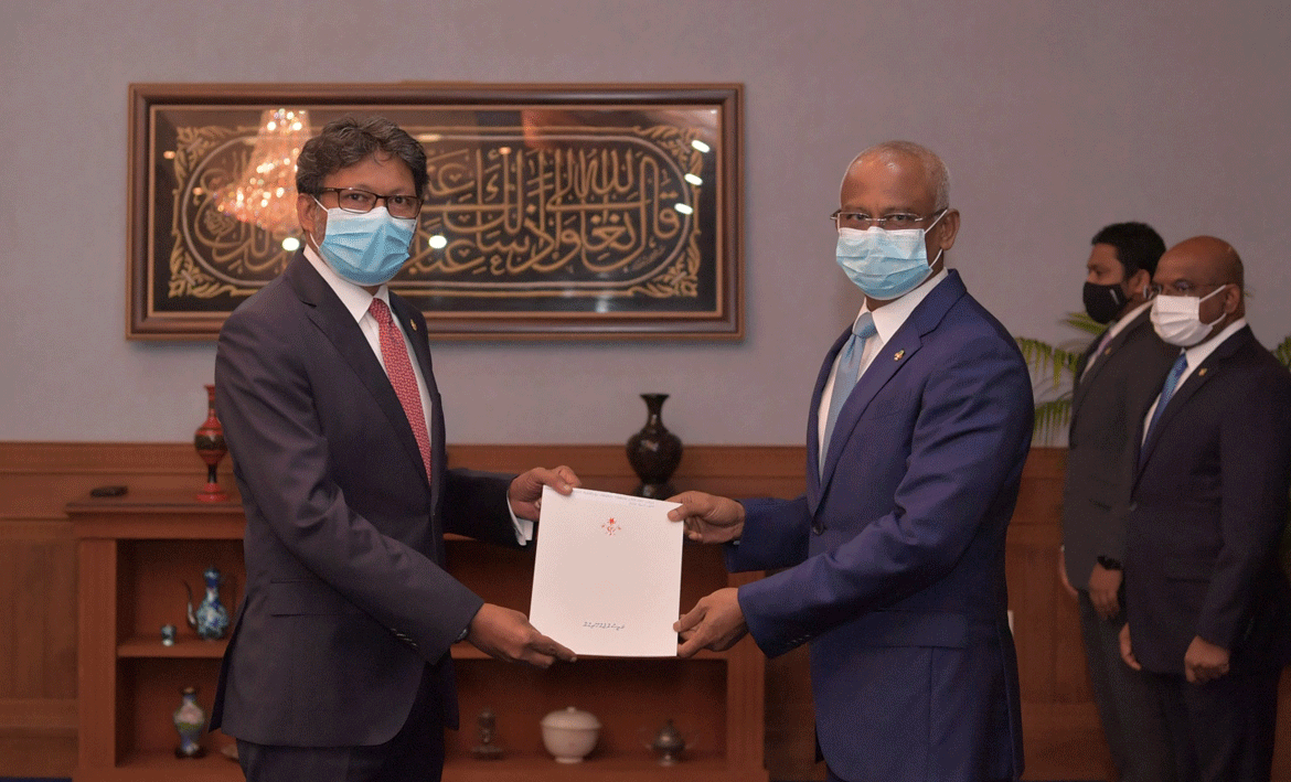 ޑރ.އާސިމަށް ރުހުން ހޯދުމުގެ މައްސަލަ ކޮމިޓީއަށް