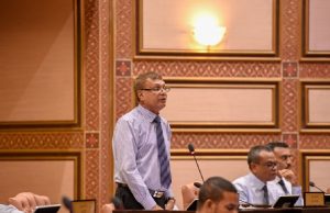 ކޯވިޑްގެ ދައްޗާއި އެކީވެސް ދަރަނި ދަނީ އަދާކުރަމުން: ޝަރީފް