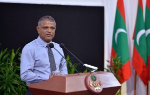 އައްޑޫ ފްލައިން ސްކޫލުގައި ހުރި މައްސަލަތަކަށް ހައްލު ހޯދައިދޭނަން: މިނިސްޓަރ