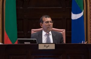މޫސުމަށް އަންނަ ބަދަލުތަކާ ގުޅިގެން ރާއްޖެއަށް މާލީ އެހީދޭކަށް އަޅުގަނޑުމެން ނުބުނަން: ރައީސް ނަޝީދު
