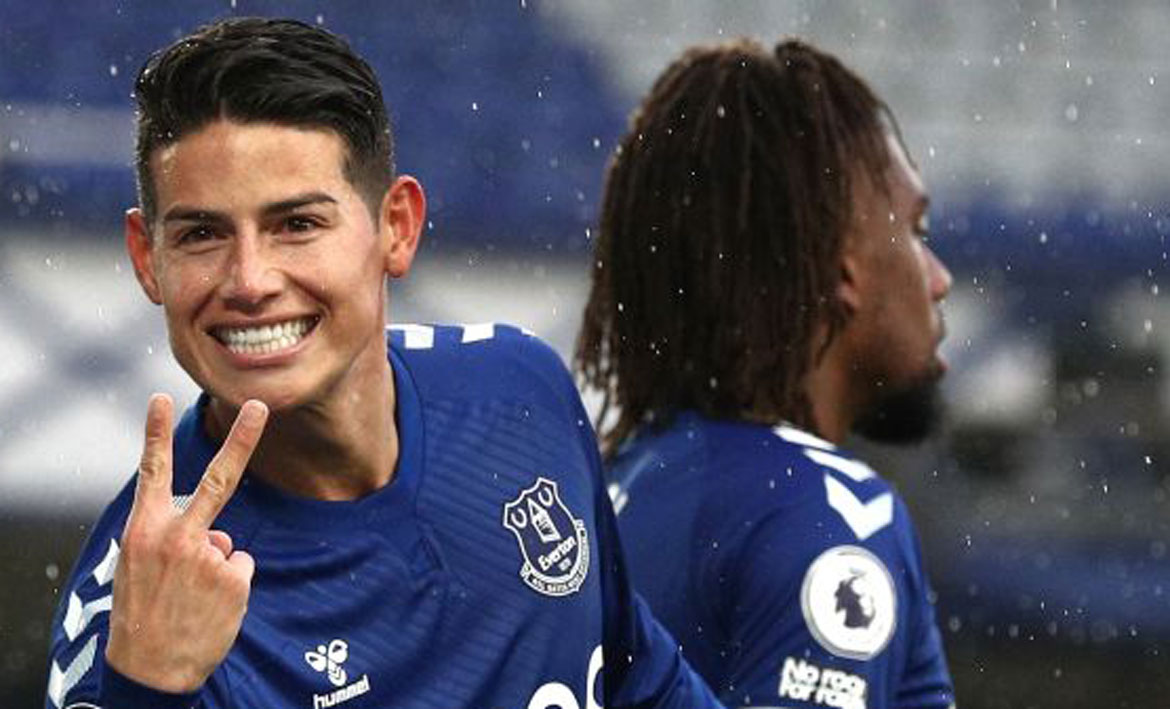 ރޮޑްރިގޭޒްގެ ދެ ލަނޑުން އެވަޓަން އެއްވަނައަށް