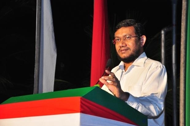 ގައުމުގެ ސިޔާދަތަކީ ބިލިޔަނުގެ ކޮރަޕްޝަނަށް ވުރެވެސް ސީރިޔަސް މައްސަލަ އެއް: ޑރ.މައުރޫފް