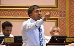 ބޭރުގެ ޤައުމުތަކާއެކު ބާއްވާ ގުޅުން އޮންނަންވާނީ ލިމިޓެއްގެ ތެރޭގައި: އިލްހާމް