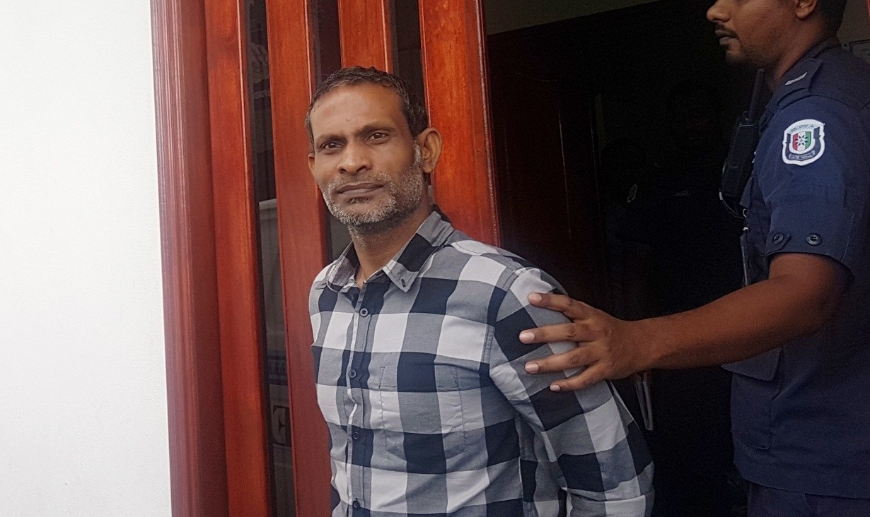 ޒިޔާދާގެ މަރުގެ މައްސަލާގައި ހުކުމްކުރި ޝާހު މޭމަތީގައި މަހަކުން ޖެހި މަރުވެއްޖެ