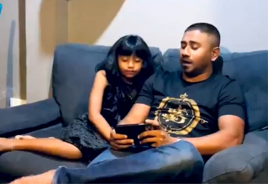 ޤައުމީ ދުވަހުގެ ތަހުނިޔާ މަހުލޫފާއި އެލީ، ޤައުމީ ލަވަޔަކުން