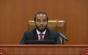 ސިޔާސީ އޮއިވަރާއިއެކު ދައުވާތައް ބަދަލުވެ، ފައިލްކުރުމުން ޕީޖީ އޮފީހުގެ ނިޔަތާއިމެދު ސުވާލުއުފެދޭ: ހައިލަމް