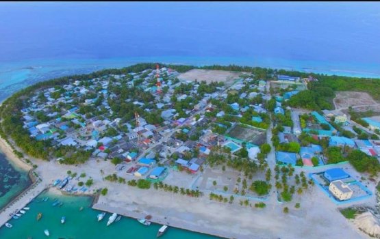 އުނގޫފާރުން މީހަކު ޕޮޒިޓިވްވެ ރަށް މޮނިޓަރިންގެ ޙާލަތަށް ގެނެސްފި
