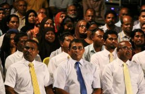 ޑރ.މައުސޫމް އެމްޑީޕީގެ ޖަލްސާއެއްގެ ހަނދާންތައް އާކުރައްވައިފި