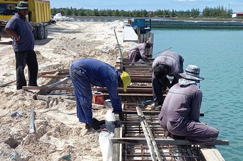 މީދޫ ބަނދަރުގެ 80 ޕަސެންޓް މަސައްކަތް ނިންމާލައިފި