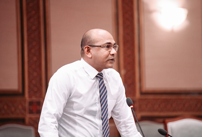 އަހުމަދު ޒާހިރު ރައީސަށް، ވެވަޑައިގެންފައިވާ ވައުދުތައް ފުއްދަވާ!