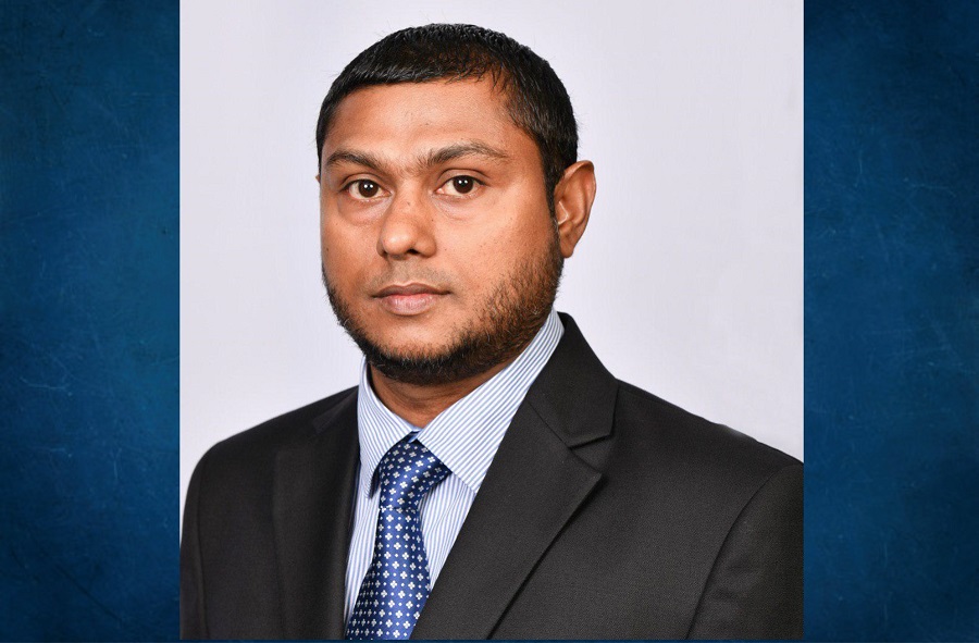 ފާޑުކިޔުންތަކާއިއެކު ގޭގައިމަޑުކުރި ހުސައިން ޝަރީފް ވަޒީފާއަށް ނުކުންނަން ފަށައިފި