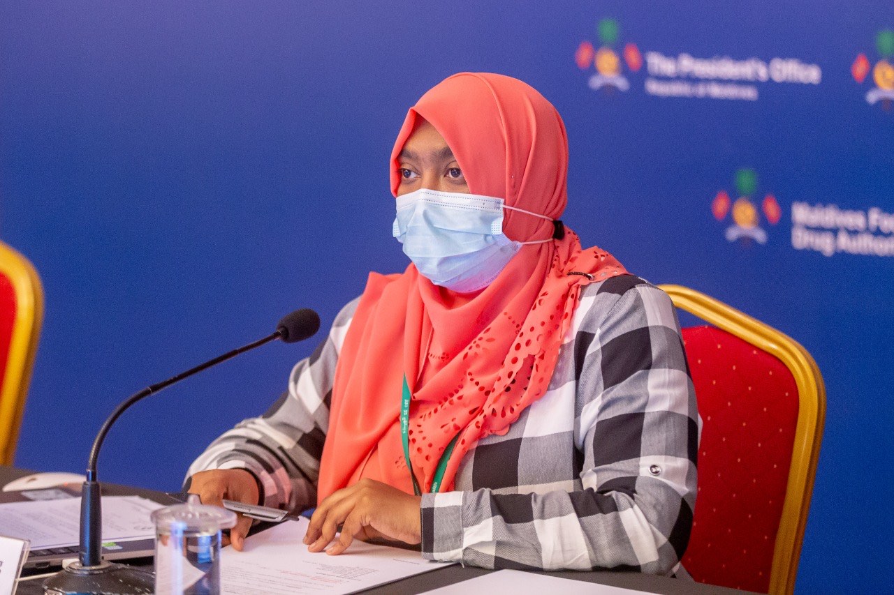 މާލެއިން ރަށްރަށަށް ކަރަންޓީން ނުވެ ދެވޭނެ ހާލަތެއްނެތް: ނަޒްލާ