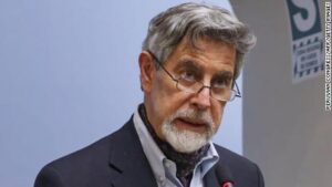 ޕެރޫގެ އާ ރައީސް މަގާމުގެ ހުވާ ކުރައްވައި، ރައްޔިތުން ކެތްތެރިވެ ތިބުމަށް ގޮވާލައްވައިފި