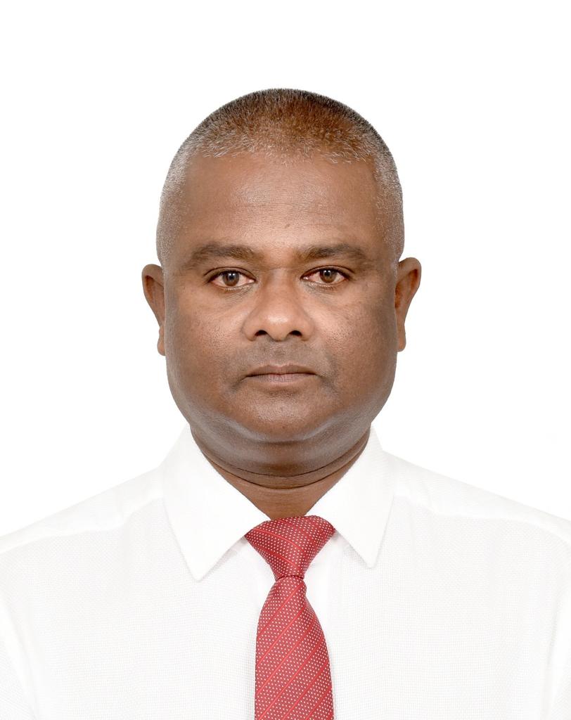 އުތީމު ކައުންސިލްގެ ރައީސް މުއްދަތެއް ނެތްގޮތަށް ސަސްޕެންޑްކޮށްފި