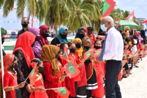 ހޯރަފުށިން ރައީސްއަށް ހޫނު މަރުހަބާއެއް