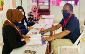 ޕްރޮގްރެސިވް ކޯލިޝަންގެ ސްޓިއަރިންގ ކޮމިޓީގެ ވޯޓުލުން ކުރިއަށް