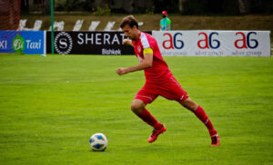 އަނަޓޯލީ އެނބުރި ރާއްޖެއަށް، މިފަހަރު ޔޫވީއަށް