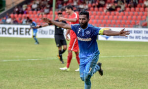 ދަނގަޑޭ ފައިނަލަށް، މަރުހަބާ!