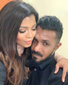 އައްޒަ މެންސް ޑޭ ފާހަގަ ކުރިގޮތް ކަމުދޭތަ؟