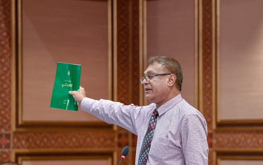 ޝަރީފް، އާޒިމަށް: ސިޔާސީ ވާހަތަކާއި، މަޖިލީހުން ފާސްކުރާ ޤަރާރާއި، އުޑާބިމާހާ ތަފާތުވާނެ