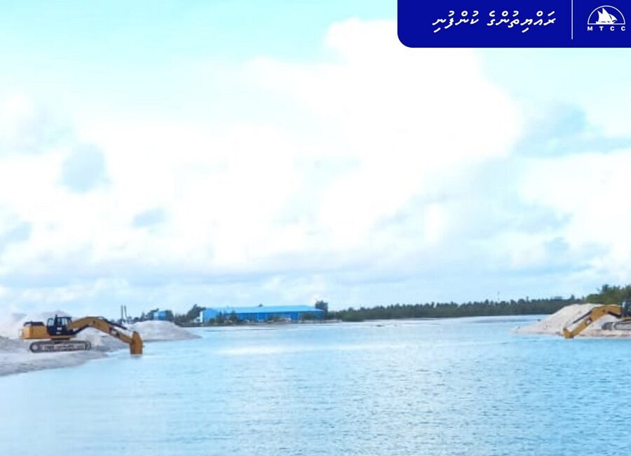 ރައްޔިތުންނާއި ގުޅިފައިވާ ހުޅުދޫ ބަނދަރުގެ 38 އިންސައްތަ ނިންމައިފި