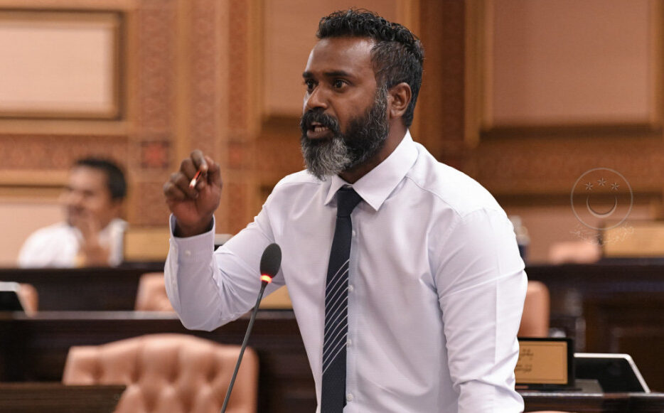 މީހުން ދިރިއުޅޭ ރަށްރަށުގައި ބަނގުރާ ވިއްކޭނެ ގޮތެއް ހޯދަންޖެހޭ، އެވާހަކަ ދައްކަންޖެހޭ: ޝަހީމް