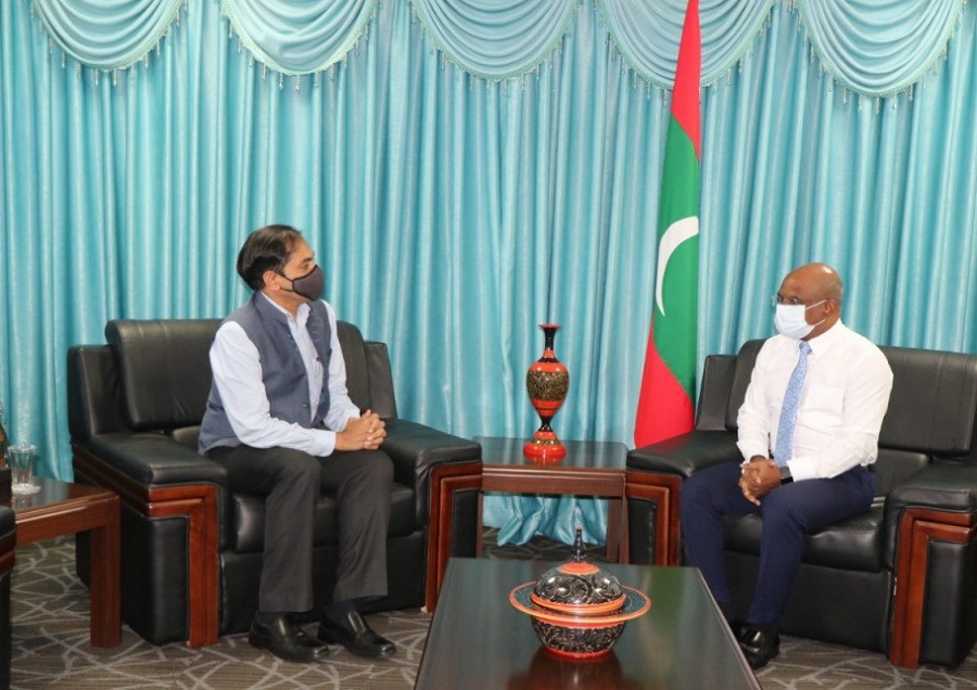 ކިޔަވާކުދިންނަށާއި ވިޔަފާރިވެރިންނަށް އިންޑިއާއަށް އެތެރެވުމަށް އިތުރު ލުއިތަކެއް