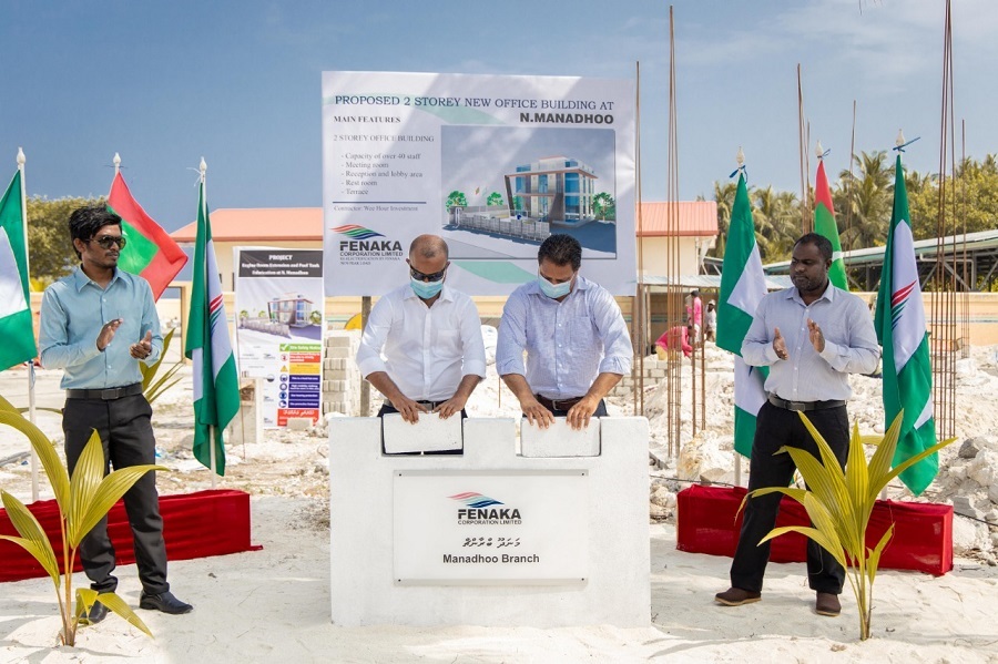 މަނަދޫގައި އިމާރާތްކުރާ ފެނަކަ އޮފީސް އިމާރާތުގެ ބިންގާ އަޅައިފި