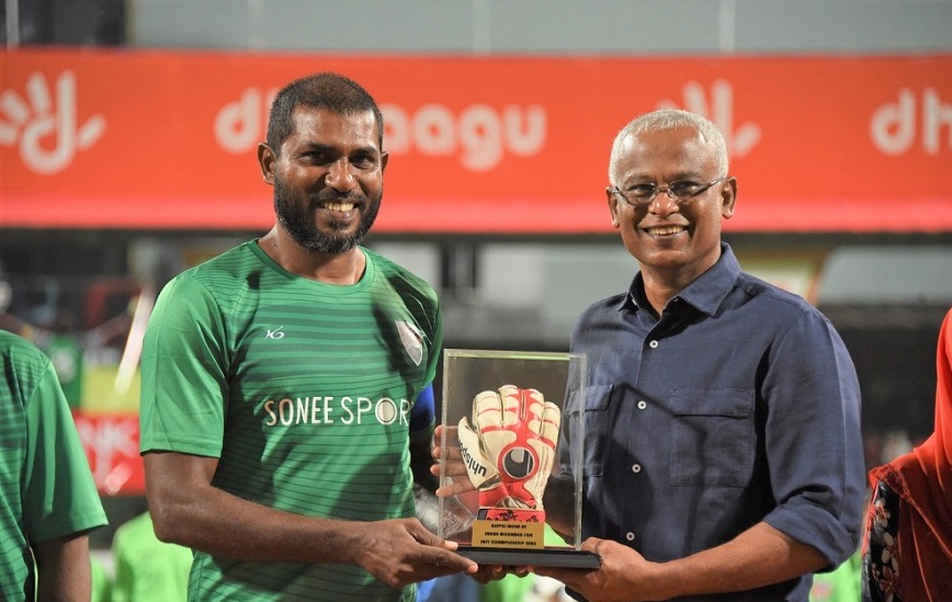 ނަތީޖާ ނުފެންނަނަމަ މަސްވެރިޔާގެ ޝުއޫރު ފާޅުކުރާނެ، އަޑުއެހުމުގެ ޤާބިލްކަން ހުންނަންވާނެ: އިމްރާން