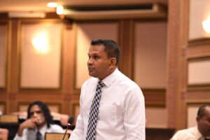 އުޅަނދުފަހަރު ފުންކުރުމުގެ ގަރާރު ބޭރުކޮށްލުމަކީ އޮޑިވެރިންގެ މޫނުގައި ޖެހި ތަފާލެއް: ކާނަލް ނާޒިމް