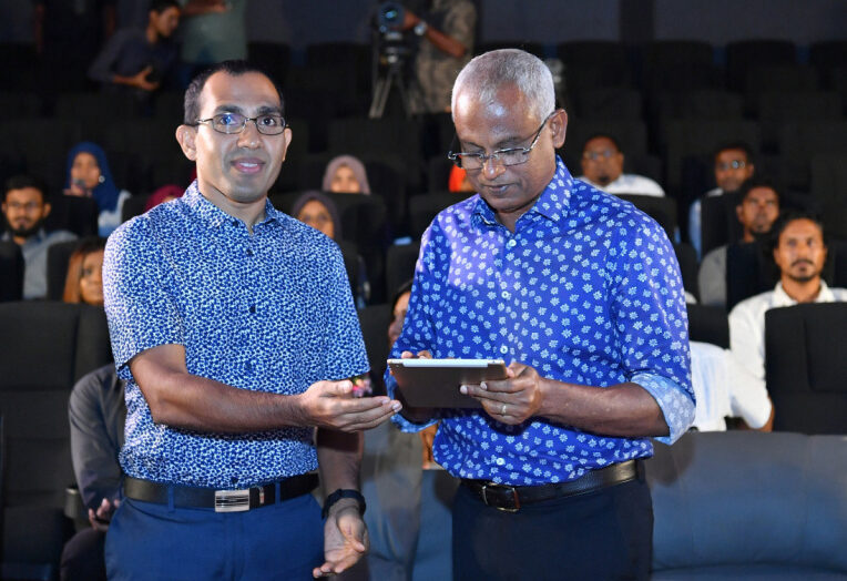 މަލީހު އާއި މަޖިލިސް ހަވާލުކޮށް ރައީސް ކުރައްވާ މަސައްކަތަށް ޝުކުރިއްޔާ: މެޒޯ މުހައްމަދު 