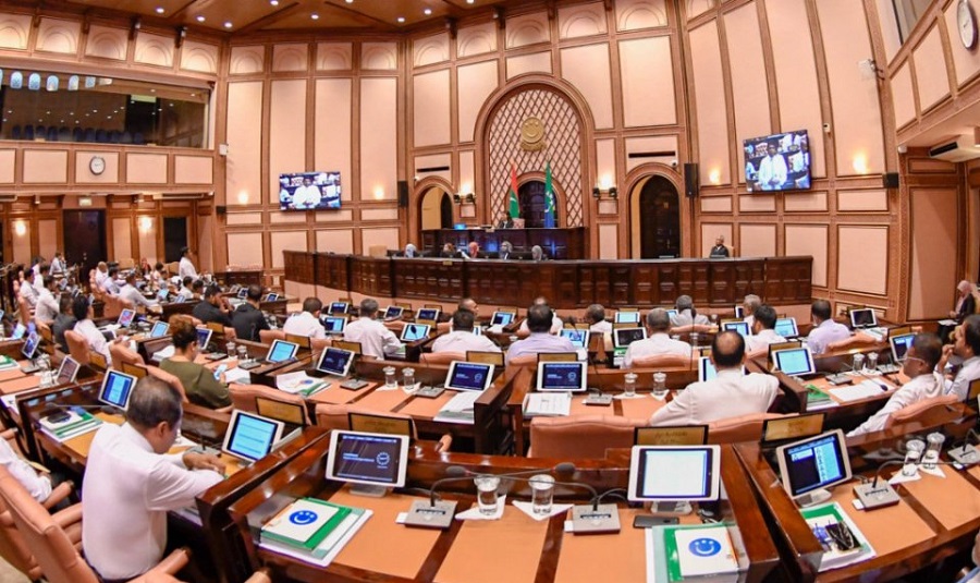 ބަޖެޓް ބަހުސް މާދަމާ ފަށަނީ