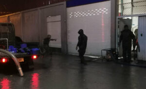 މޫސުން: މާލޭގައި ފެންބޮޑުވެ ފެން ހިންދުމަށް ސިފައިން