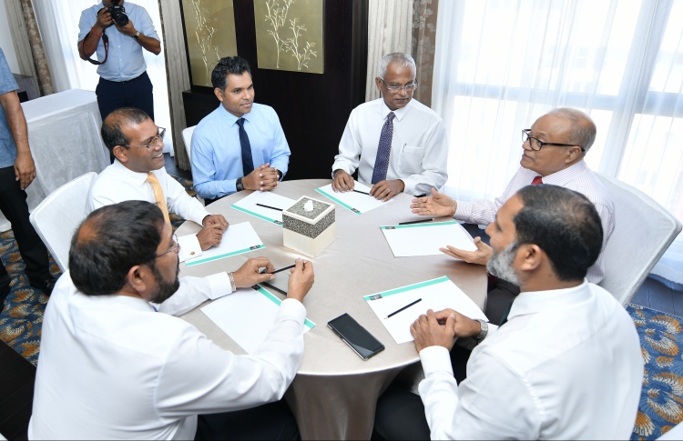 އިދިކޮޅުން ސަރުކާރަށް ދިނީ އެފް (F) ރިޕޯޓެއް، ގޮވާލަނީ އަވަސް އިންތިޚާބަކަށް