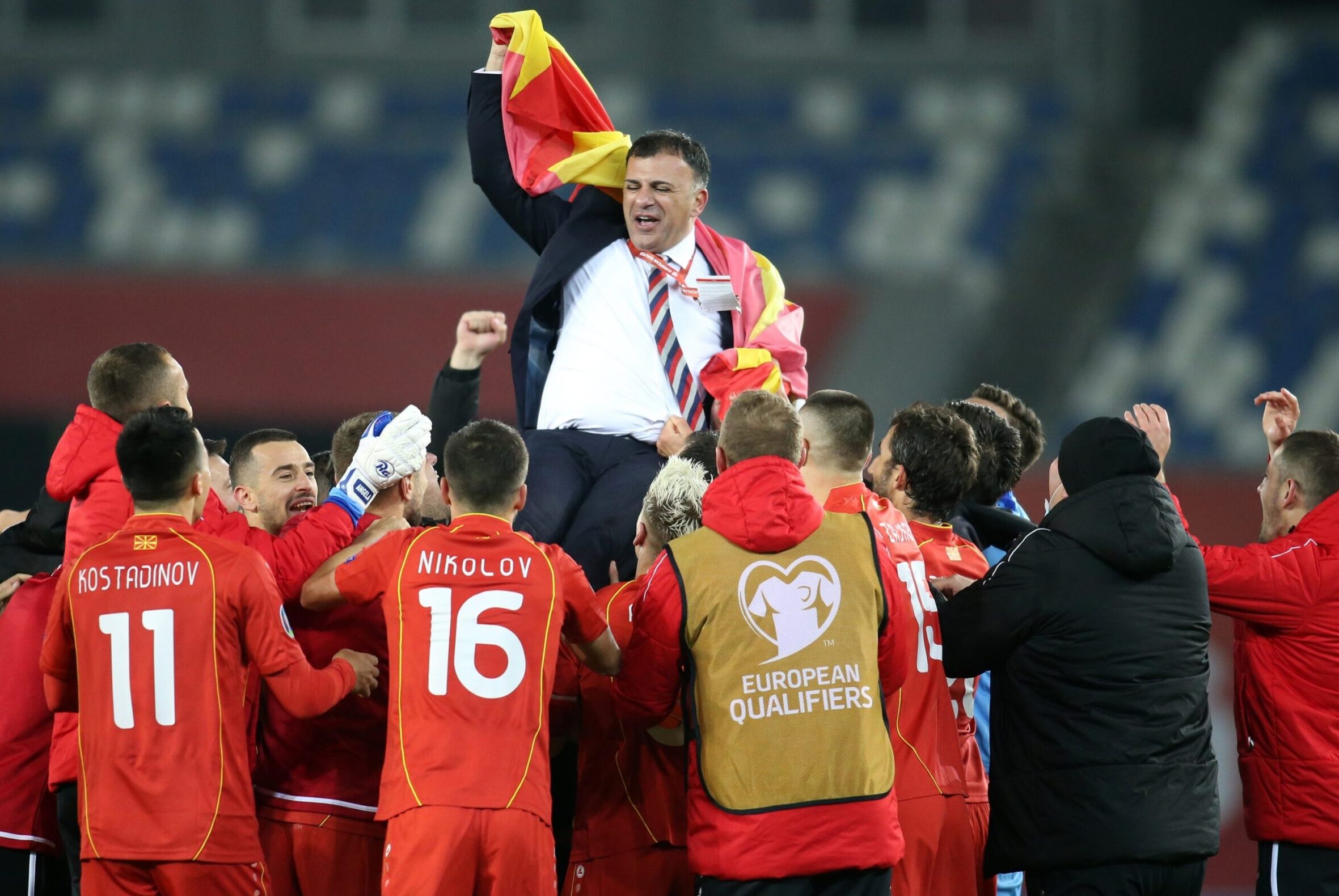 މެސެޑޯނިޔާ ފުރަތަމަ ފަހަރަށް ބޮޑު މުބާރާތަކަށް