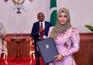 މިނިސްޓަރ ނަހުލާގެ އުފާވެރި ހަބަރެއް، ބްރިޖުން ފީ ނެގުމުގެ ވިސްނުމެއް ނެތް
