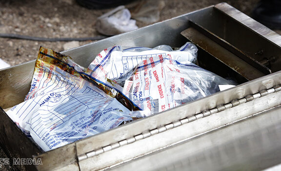 އަތޮޅު ތެރެއިން މަސްތުވާ ތަކެއްޗާއިއެކު 9 މީހަކު ހައްޔަރުކޮށްފި