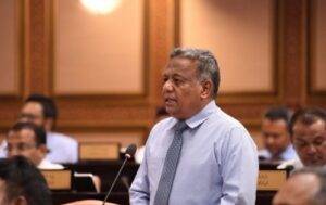 ސަލާމަތުން ތިއްބާ މި ސަރުކާރަކާ ނުކުޅެވޭނެ، ވައްޓާ ވެސް ނުލެވޭނެ: ސަލީމް