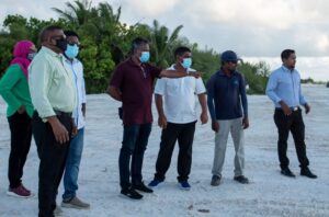 އައްޑޫ، ފުވައްމުލަކުގެ މަސައްކަތްތައް ގާތުން ބަލައި، މައުލޫމާތު ދިނުމަށް އާޒިމް