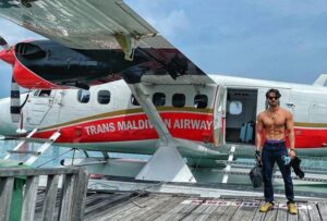 ޓައިގާ ޝްރޮފް ރާއްޖޭގައި، ނެގި ފުރަތަމަ ފޮޓޯއަށްވެސް ބޮޑު ސަމާލުކަމެއް