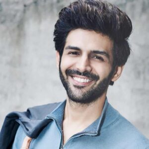 ކާތިކް ދެން ފެންނާނީ ސުޕަ ހީރޯއެއްގެ ގޮތުގައި!