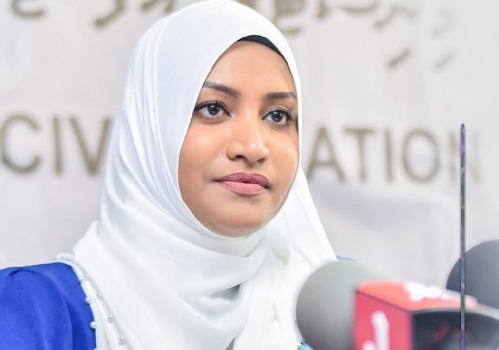 ވައިގެ ދަތުރުފަތުގެ ދާއިރާއިން ތަޢުލީމު ޙާސިލުކުރާ ދަރިވަރުންގެ ގޮންޖެހުންތަކަށް ހައްލު ހޯދައިދޭނަން: ނަހުލާ