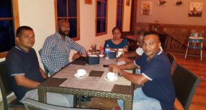 އައްޑޫ ދެ ރިސޯޓުގެ ވެރިން ޖަވާބުދާރީ ކުރުމަށް މަޖިލީހަށް ޕެޓިޝަނެއް