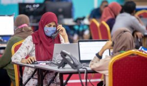 "ޚިދުމަތްތެރިންގެ މަސައްކަތަކީ ފައިސާއިން އަގުވަޒަންކުރެވޭނެ މަސައްކަތެއް ނޫން"