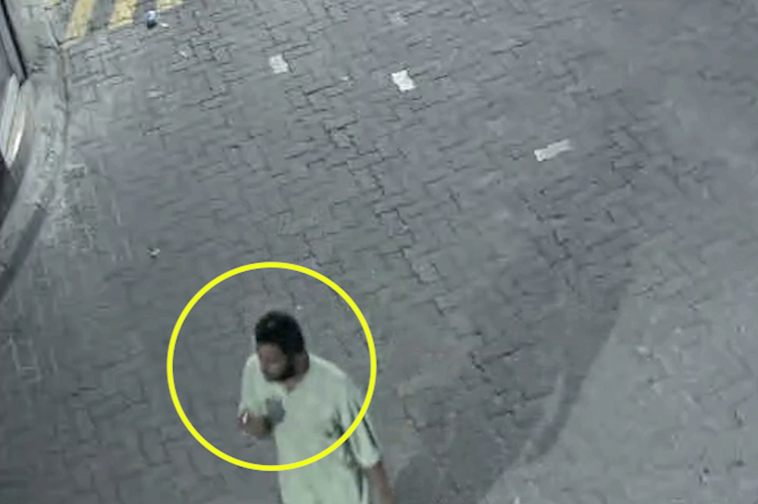 އޮފީހެއް ފަޅާލައި އިލެކްޓްރޯނިކް ސާމާނުތަކެއް ވަގަށްނެގި މީހަކު ހޯދަނީ